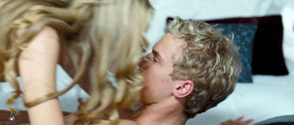 10P Tamsin Egerton exposing her nice tits and ass and fucking with some guy in movie
