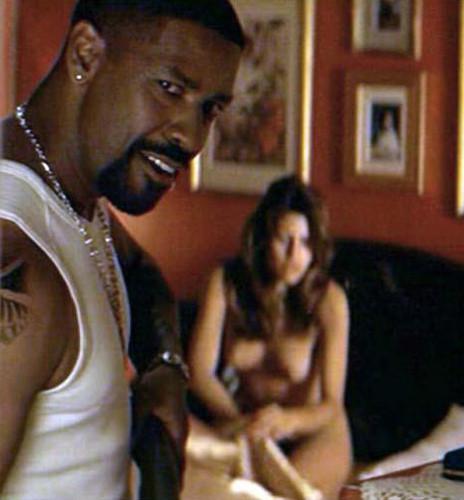 15P Eva Mendes pussy and big boobs exposed on film