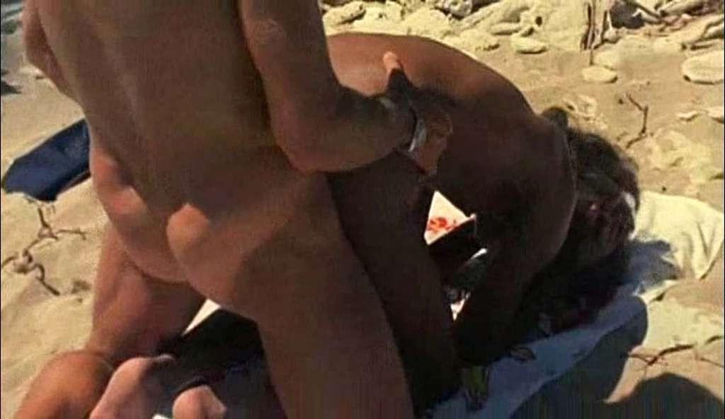 10P Lucia Ramirez showing her pussy and giving blowjob in hardcore movie scene