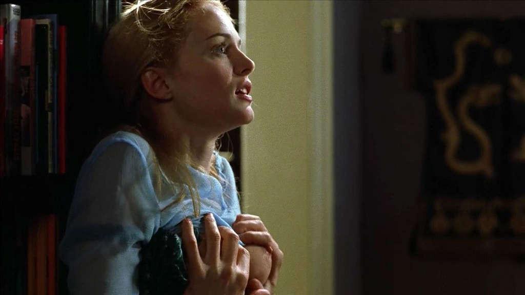 10P Heather Graham topless and pussy exposed in caps from various movie scenes