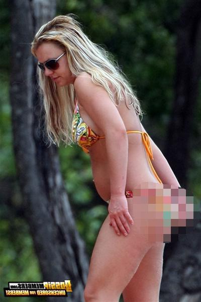 15P Naughty photos of Britney Spears finally exposed