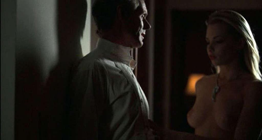 16P Jaime Pressly exposing her nice tits and ass in movie Poison Ivy