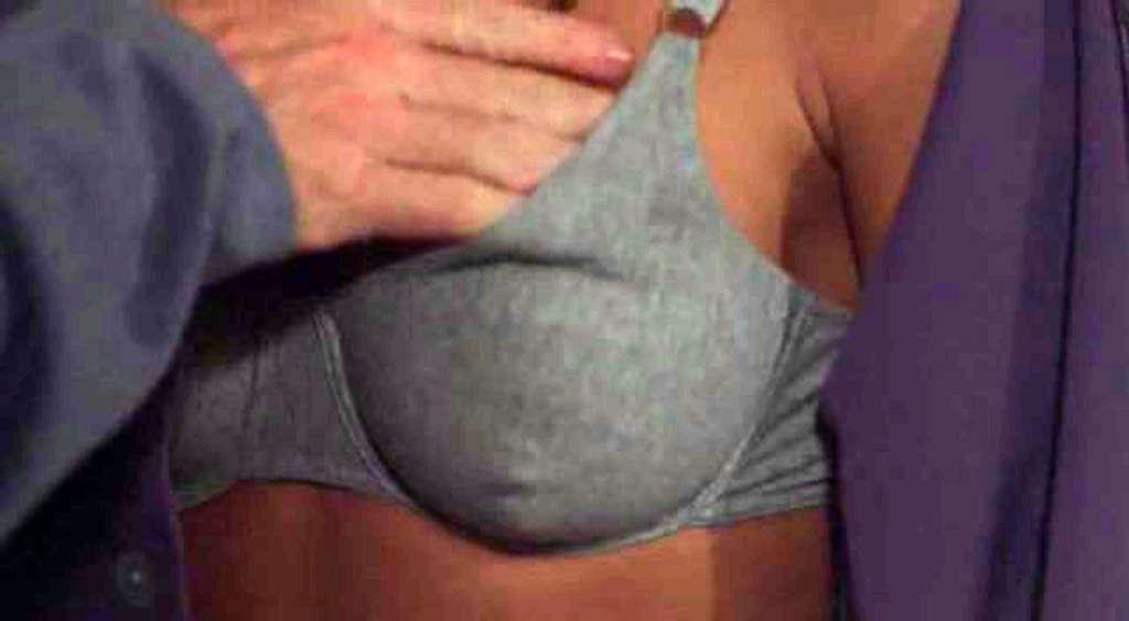 16P Carmen Electra exposing her huge boobs and nude in movie
