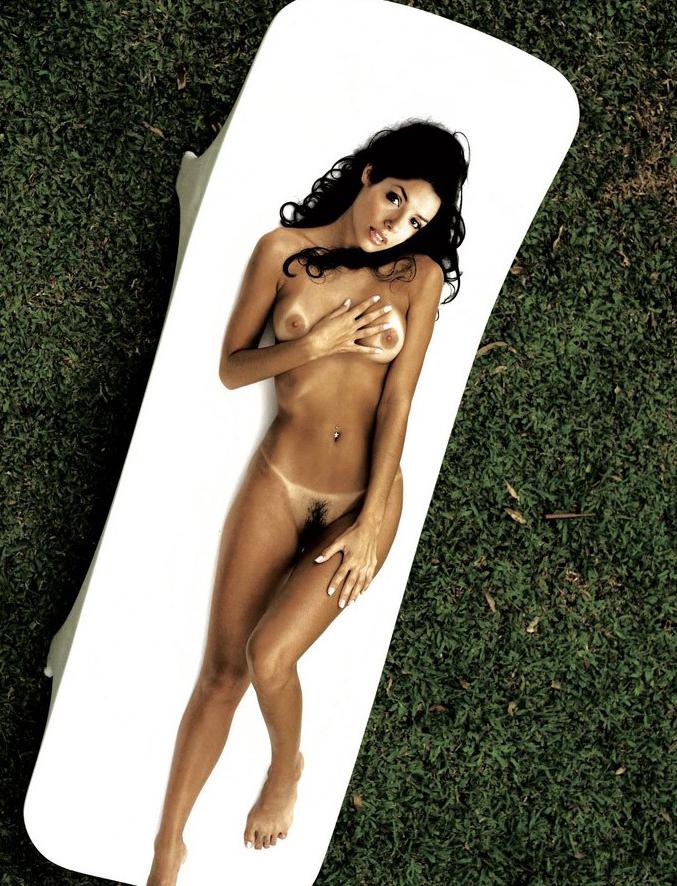 16P Film actress eva longoria baring her luscious seductive body