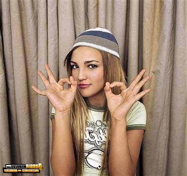 15P Britney lilsis, Jamie Lynn, sexy photos leaked
