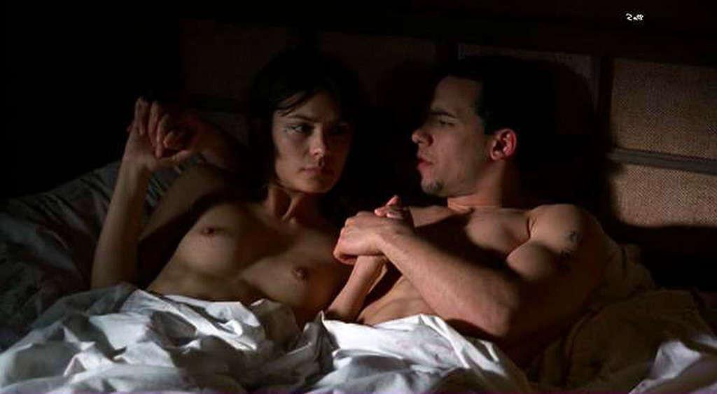 10P Shannyn Sossamon exposing her nice big tits in nude movie scenes