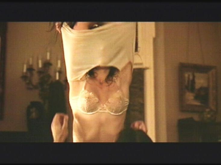 15P cute actress Katie Holmes fighting topless
