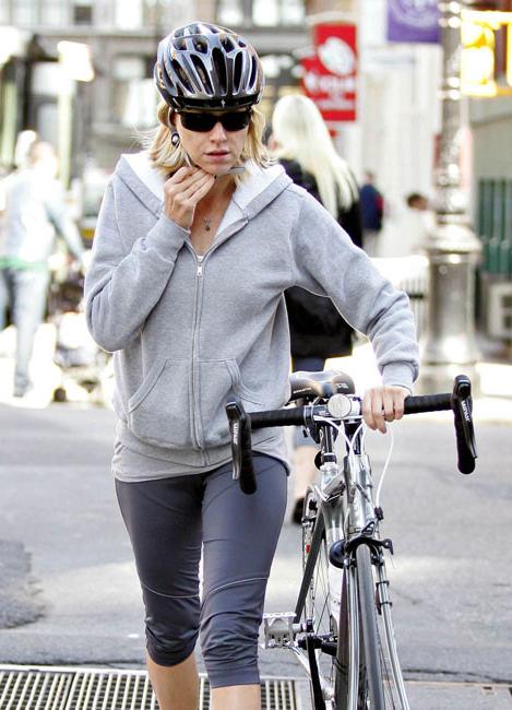 16P Naomi Watts sweet ass while riding a bike
