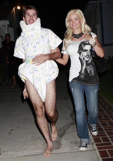16P Holly Madison nice shots of her upskirt panties
