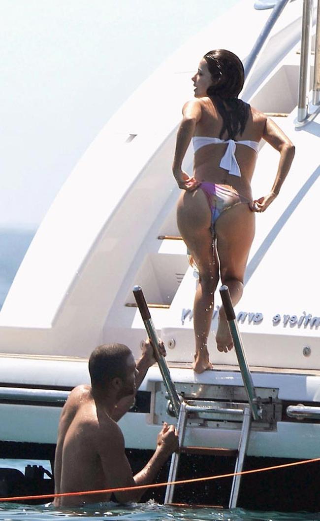 12P Eva Longoria posing in fetish latex lingerie