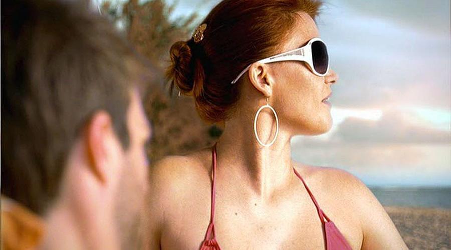15P Rachel Kimsey looking very sexy in bikini in some movie caps