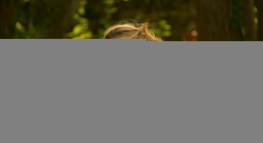 15P Ludivine Sagnier showing her nice big tits and pussy in movie caps
