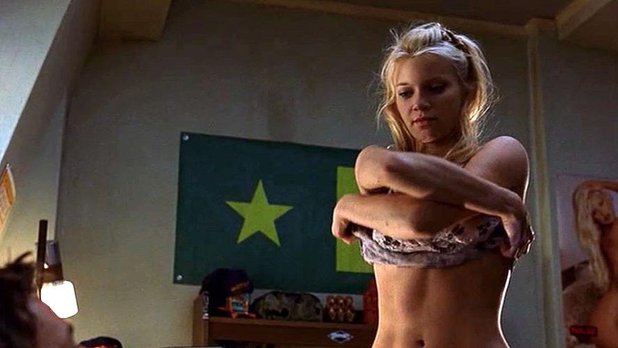16P Amy Smart showing her nice big tits in nude movie caps