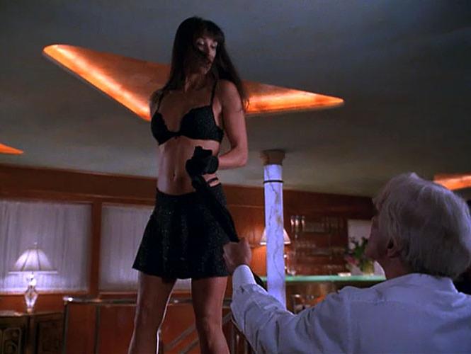 15P Demi Moore showing her big tits in nude movie caps
