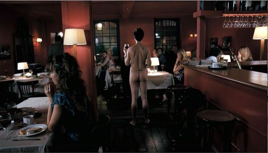 15P Neve Campbell showing her nice big tits in nude movie caps