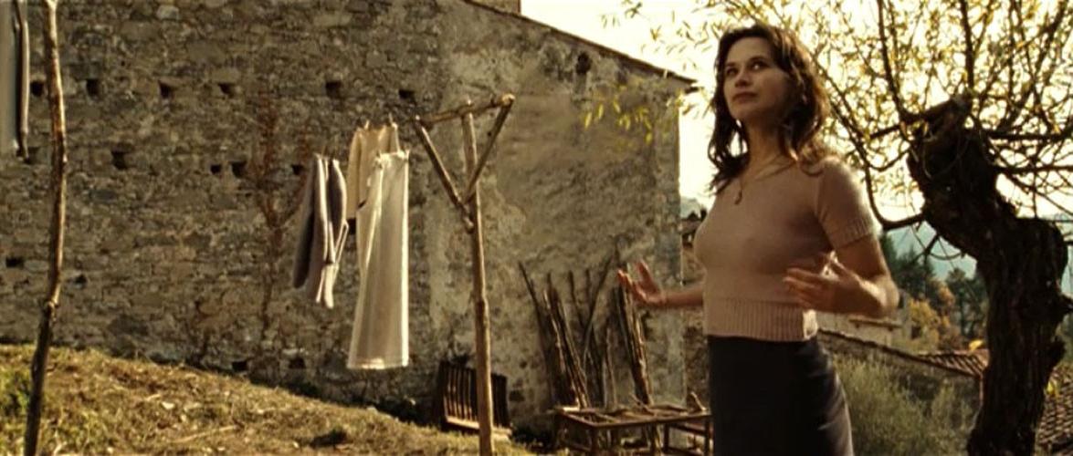16P Valentina Cervi showing her nice big tits in nude movie caps