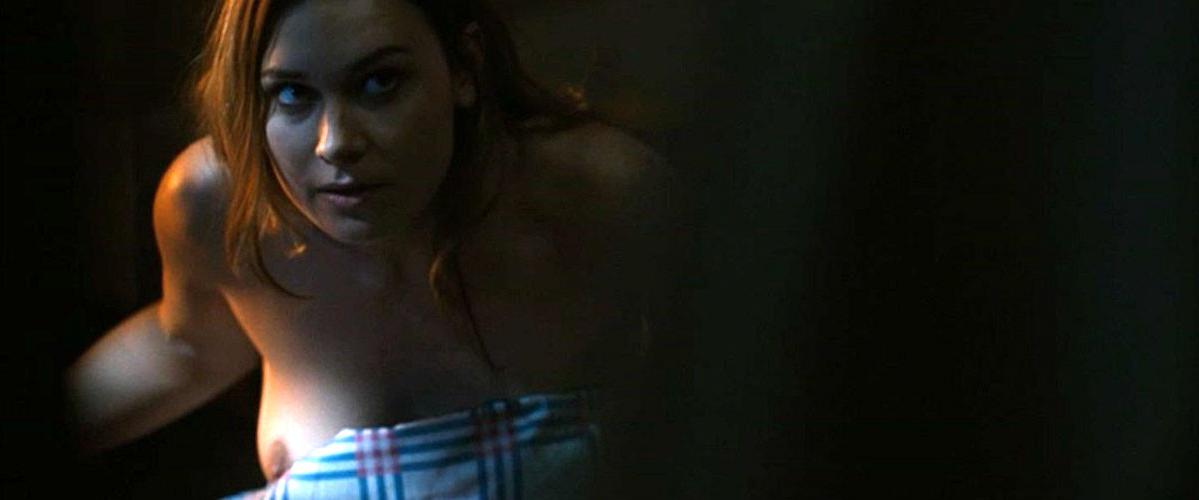 16P Kristina Klebe showing her big tits and pussy in nude movie caps