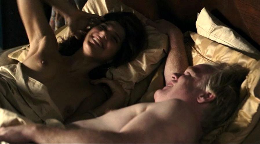 16P Marisa Tomei showing her nice big tits in nude movie caps