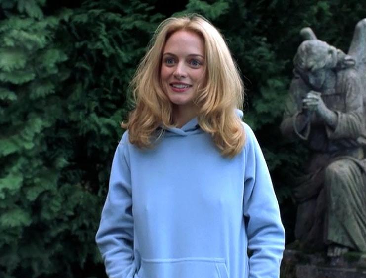 16P Heather Graham showing her nice big tits in nude movie caps