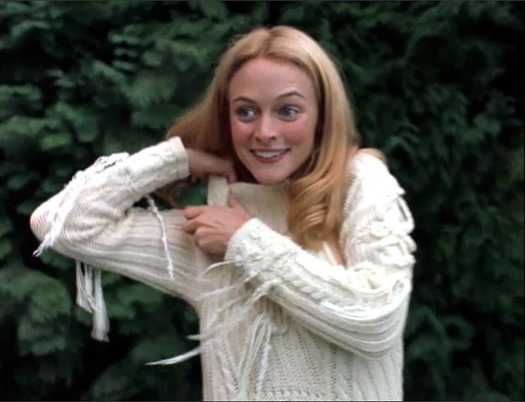 16P Heather Graham showing her nice big tits in nude movie caps