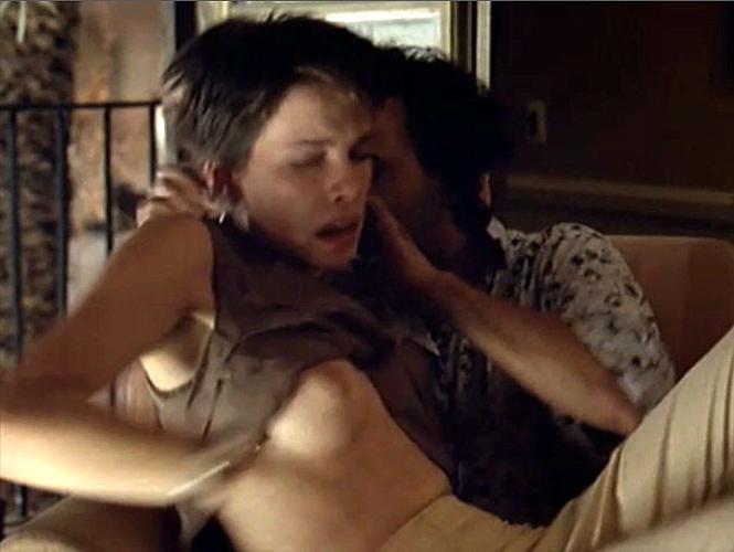 16P Kate Beckinsale showing her nice big tits in nude movie caps
