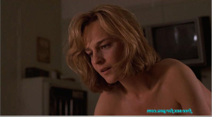 16P Helen Hunt showing her nice tits in nude movie cap