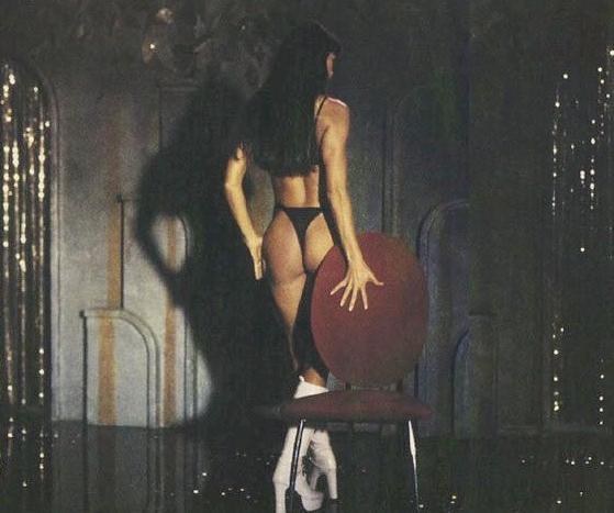 16P Demi Moore having sex movie caps and paparazzi pictures
