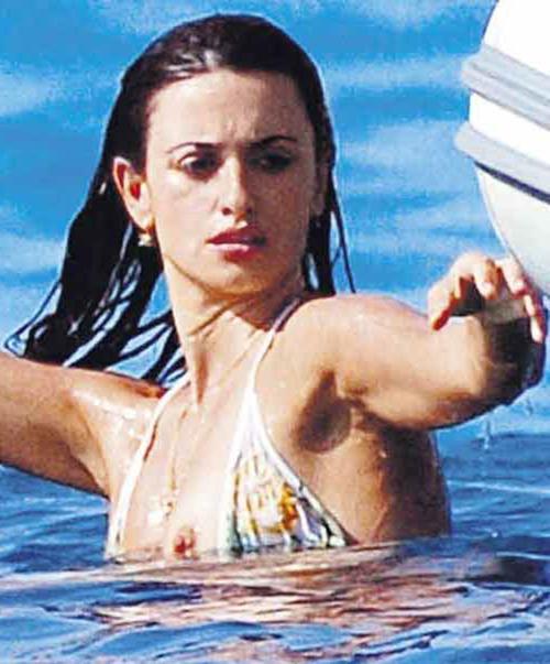 16P Penelope Cruz nude movie scenes and see thru paparazzi pics