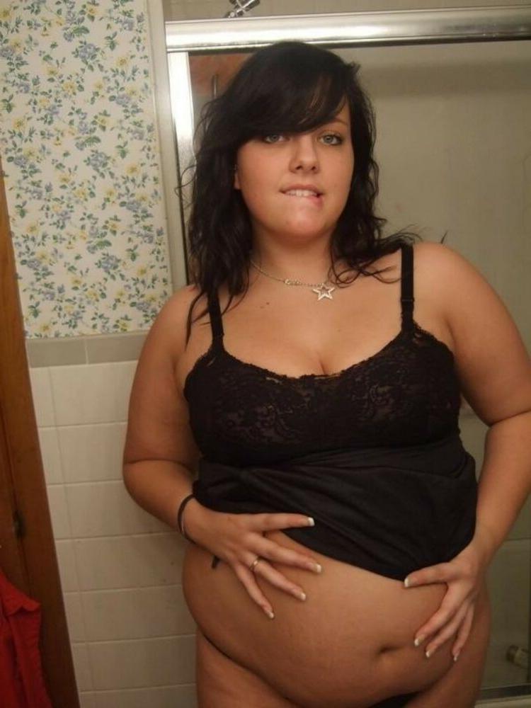 15P Teenie BBW Girls posing for pics