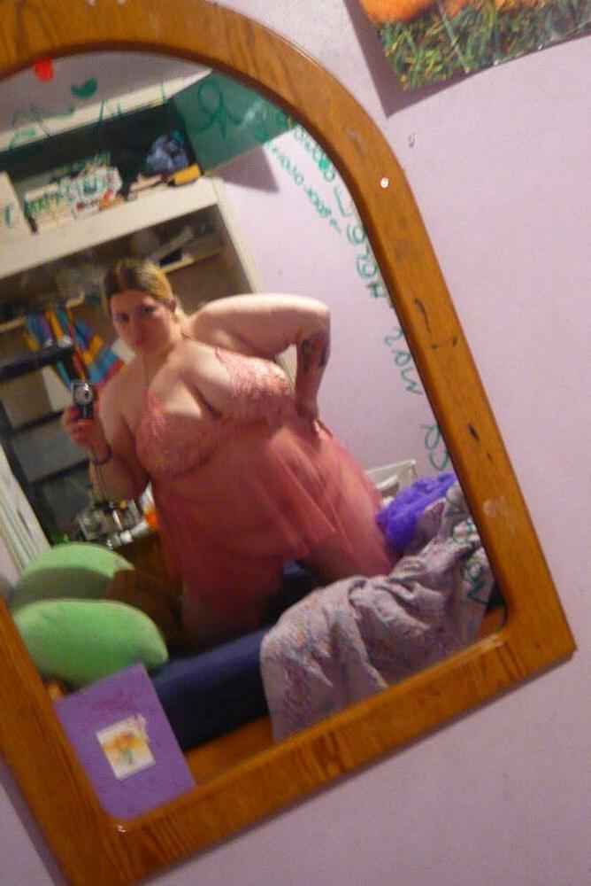 15P Teenie BBW Girls posing for pics