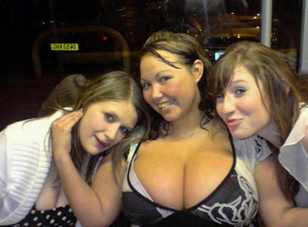 15P Teenie BBW Girls posing for pics
