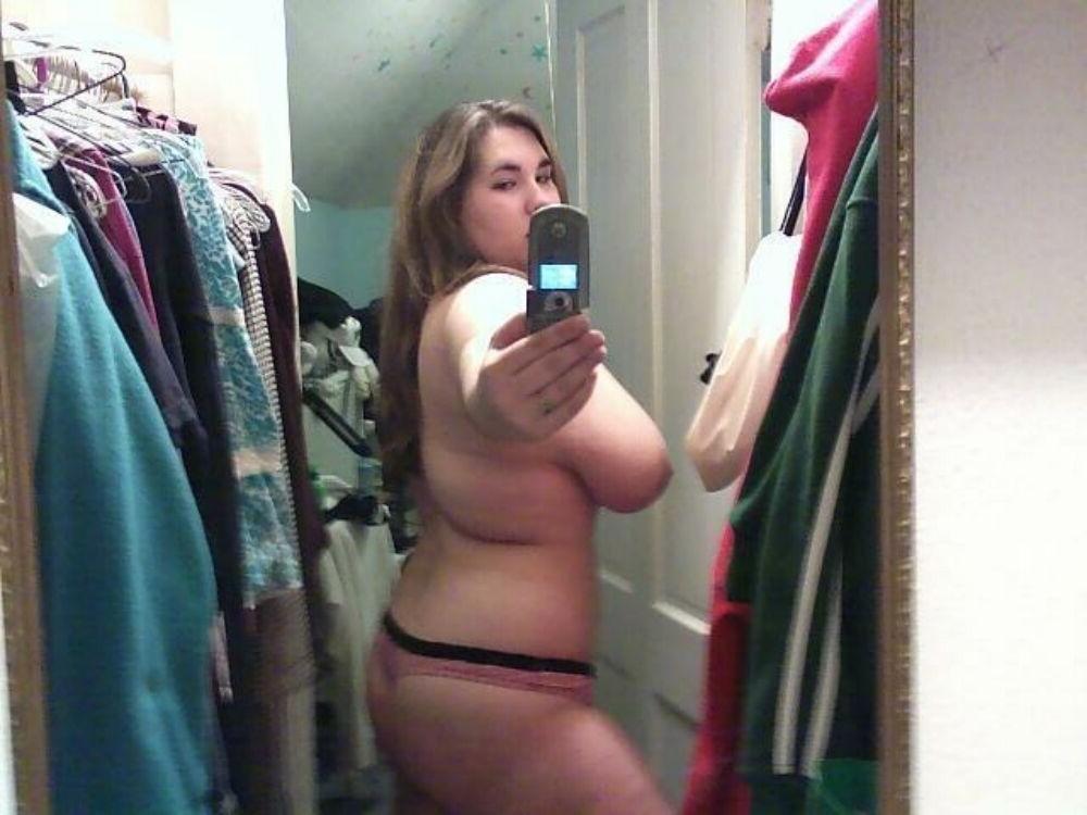 15P Teenie BBW Girls posing for pics