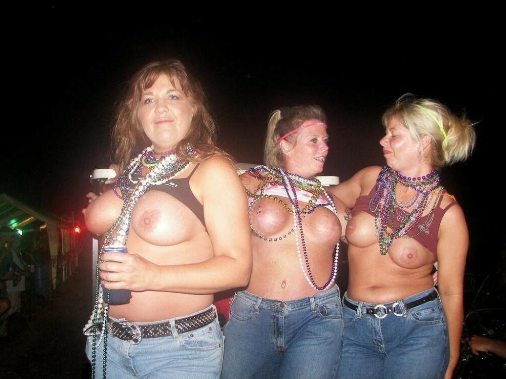 15P Teenie BBW Girls posing for pics
