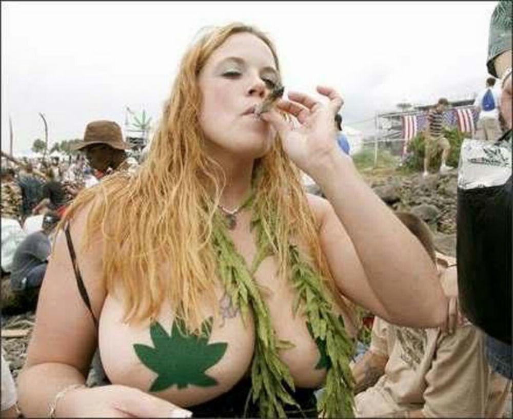 15P Teenie BBW Girls posing for pics
