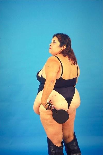 20P Horny bbw in leather outfit