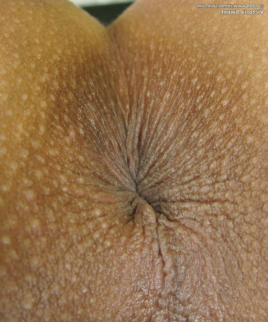 15P Teen spreads n toys barely legal pussy close up