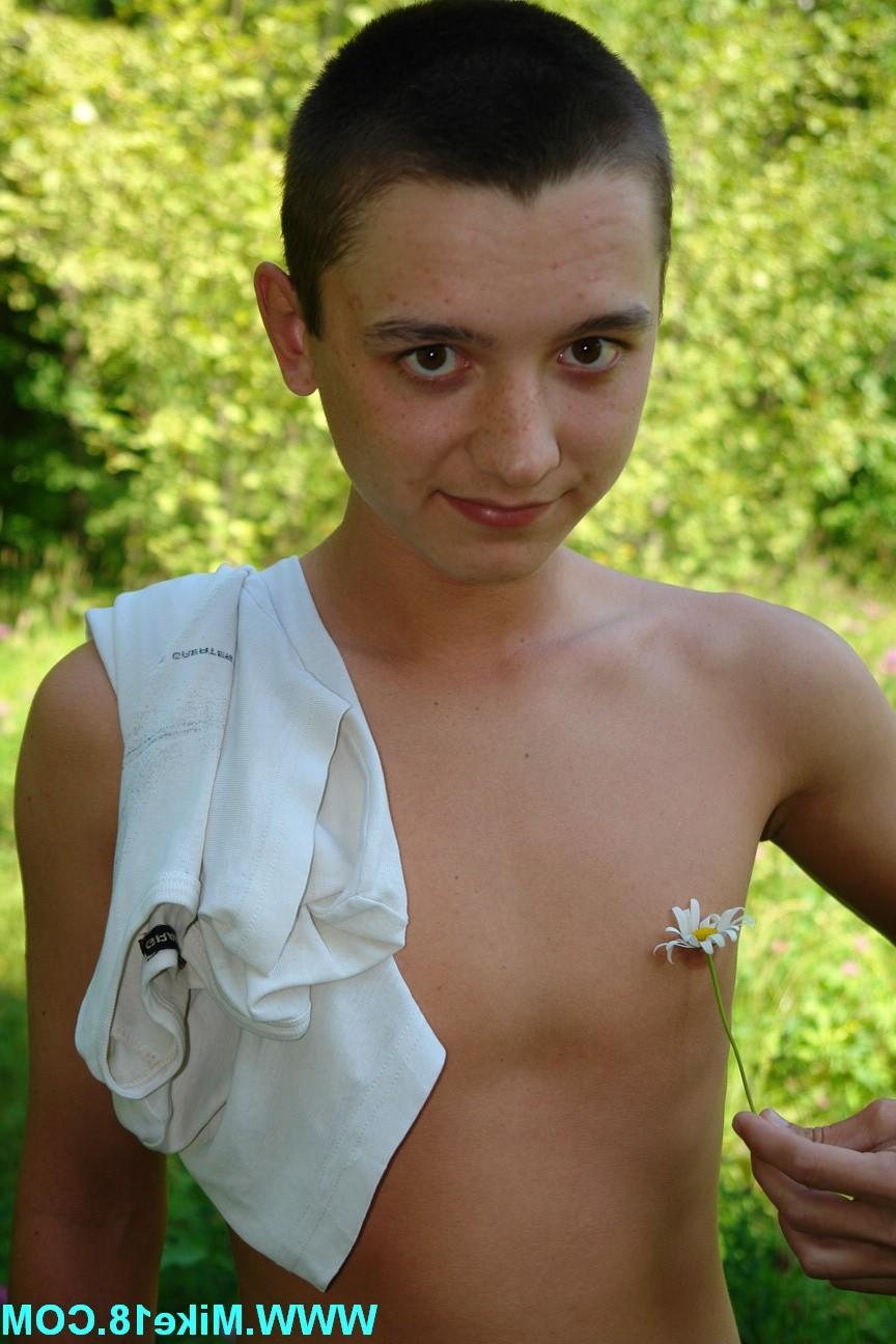 10P Virgin Studs In Hardcore Action