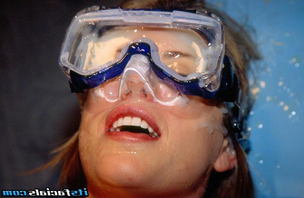 17P Babe blonde get facial cumshot hardcore at bukkake