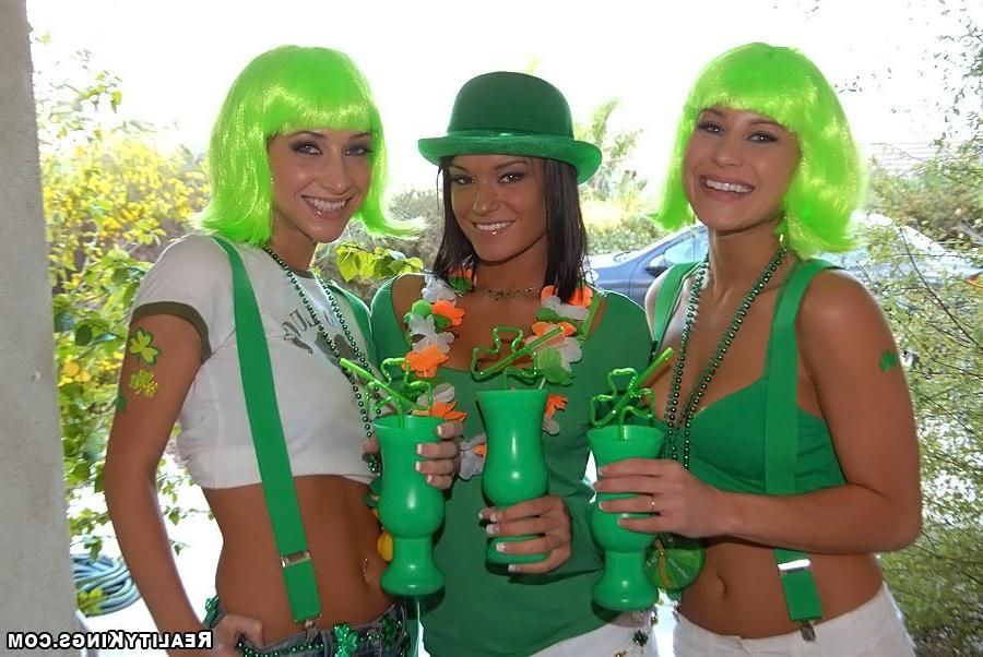 11P Amazing irish devi met up with the girls for a st pattys day party in this super