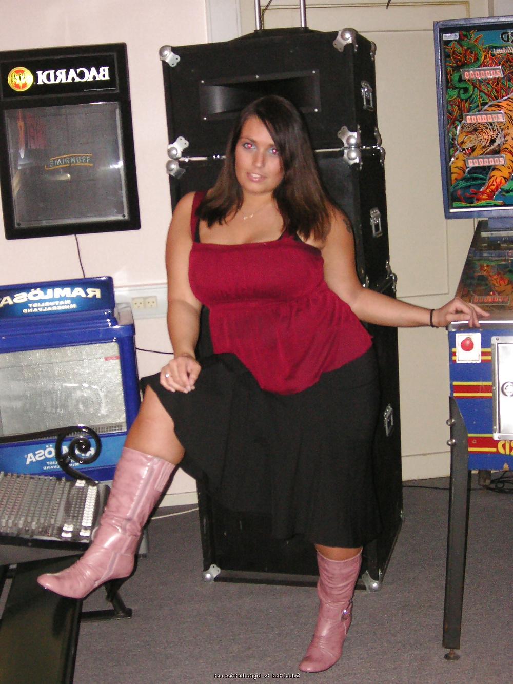 20P Busty swedish BBW