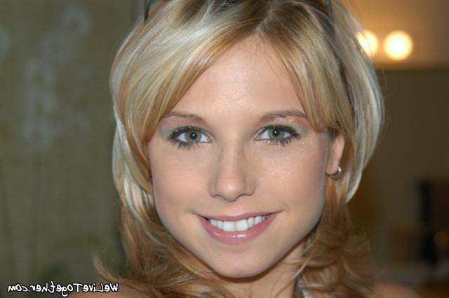 12P 12 pics and 1 movie of Mandy from We Live Together