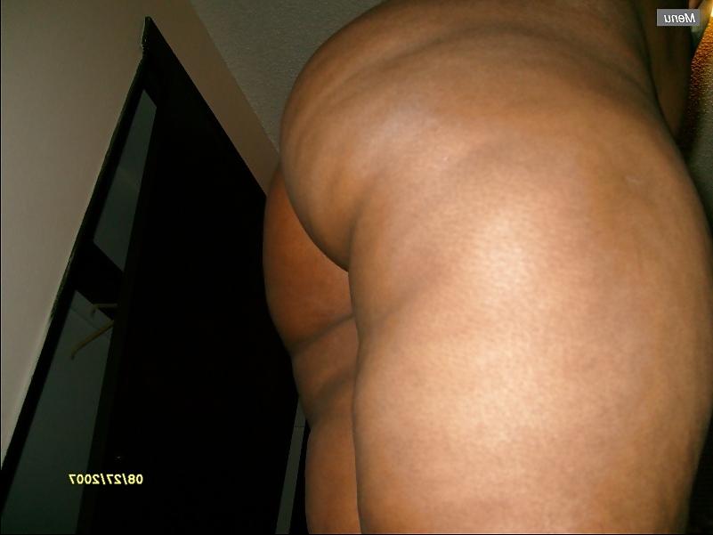 7P A NICE PHAT ASS BUBBLE BUTT