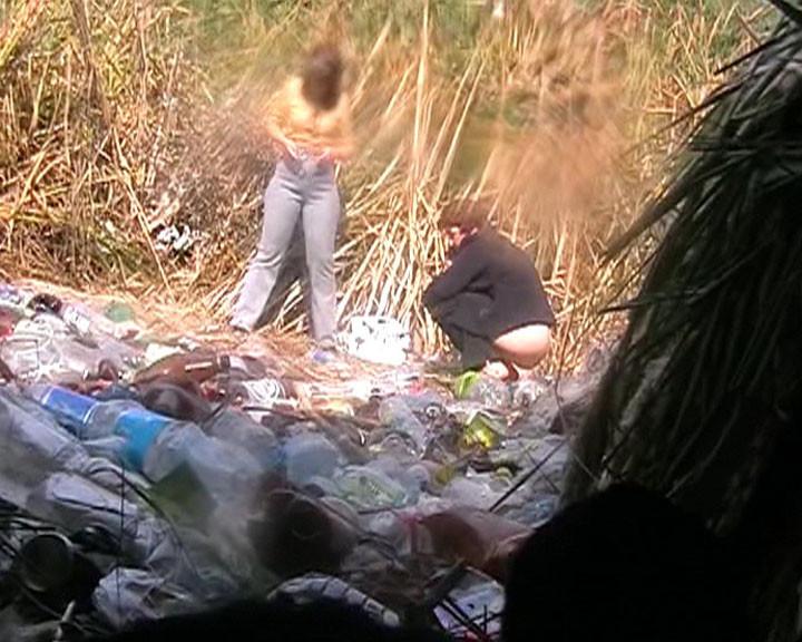 15P Several jolly chicks furtively filmed making a pee