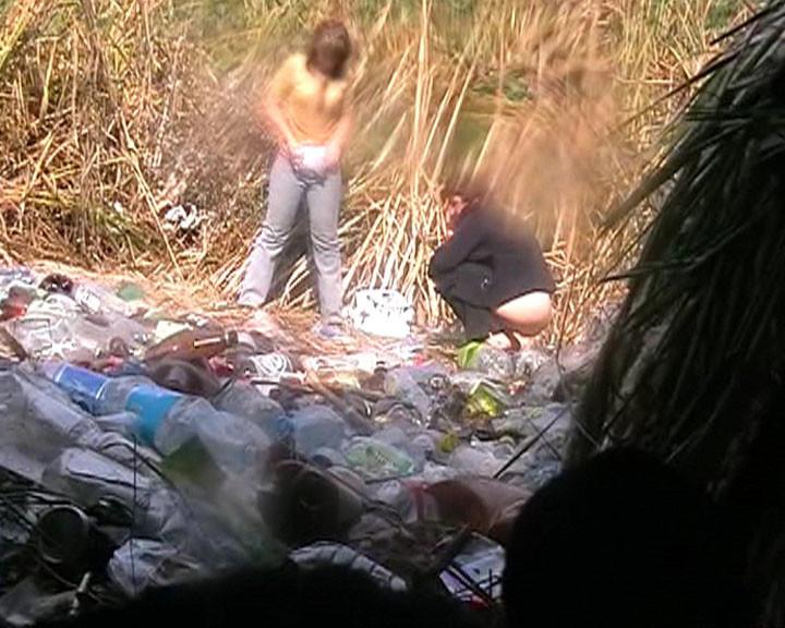 15P Several jolly chicks furtively filmed making a pee