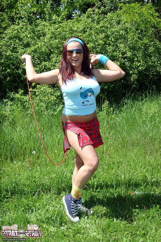 15P Old Farts Young Tarts Grandpa Fucking a Busty babe
