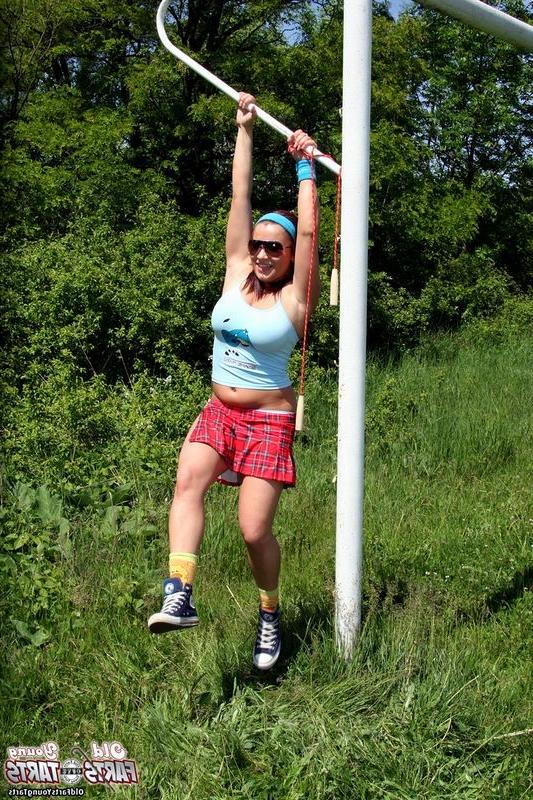 15P Old Farts Young Tarts Grandpa Fucking a Busty babe