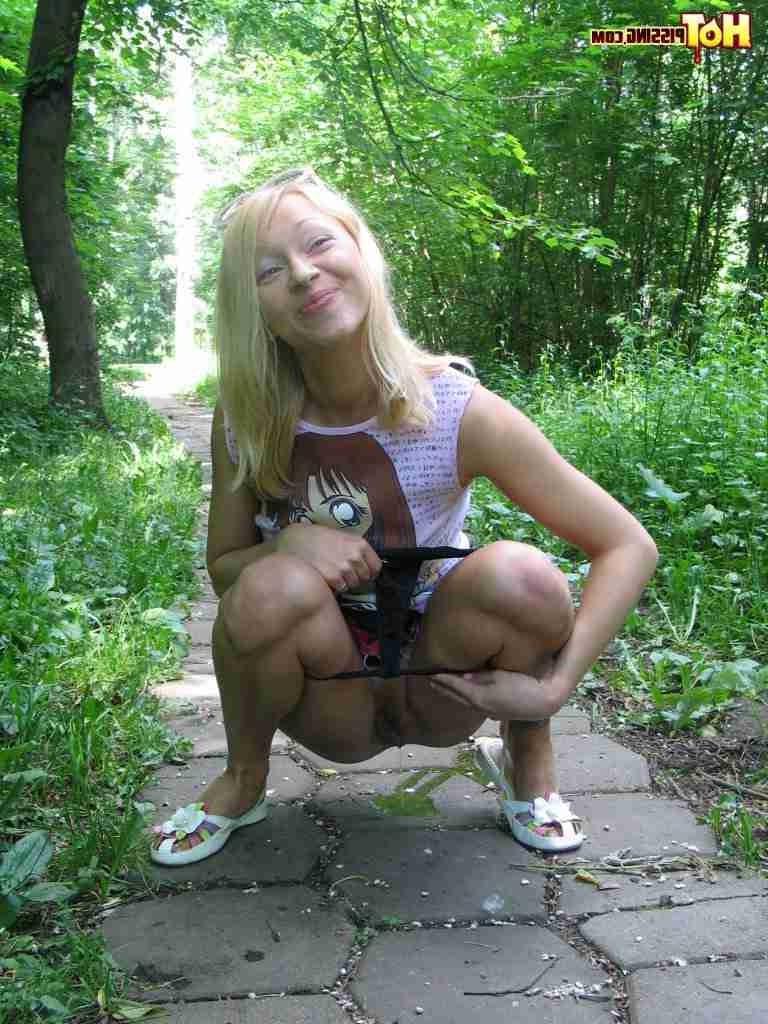 16P Blonde loves pissing for the camera