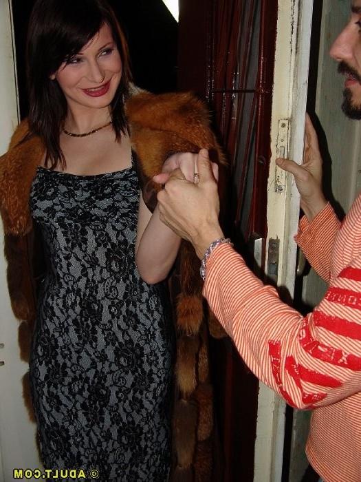 16P Hot european brunette babe sucking &amp;amp; fucking hard