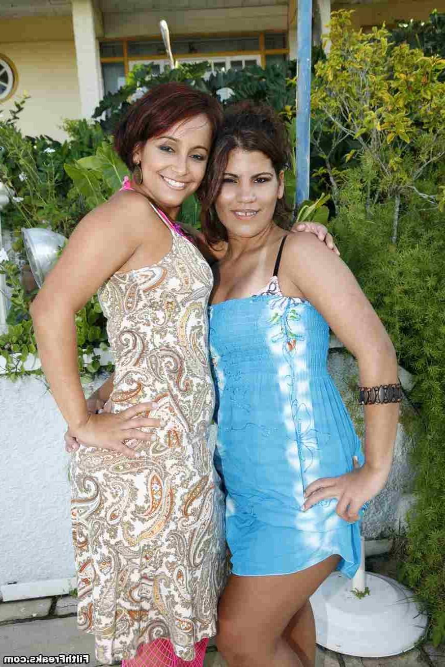 13P Mom and daughter take turns with a guy
