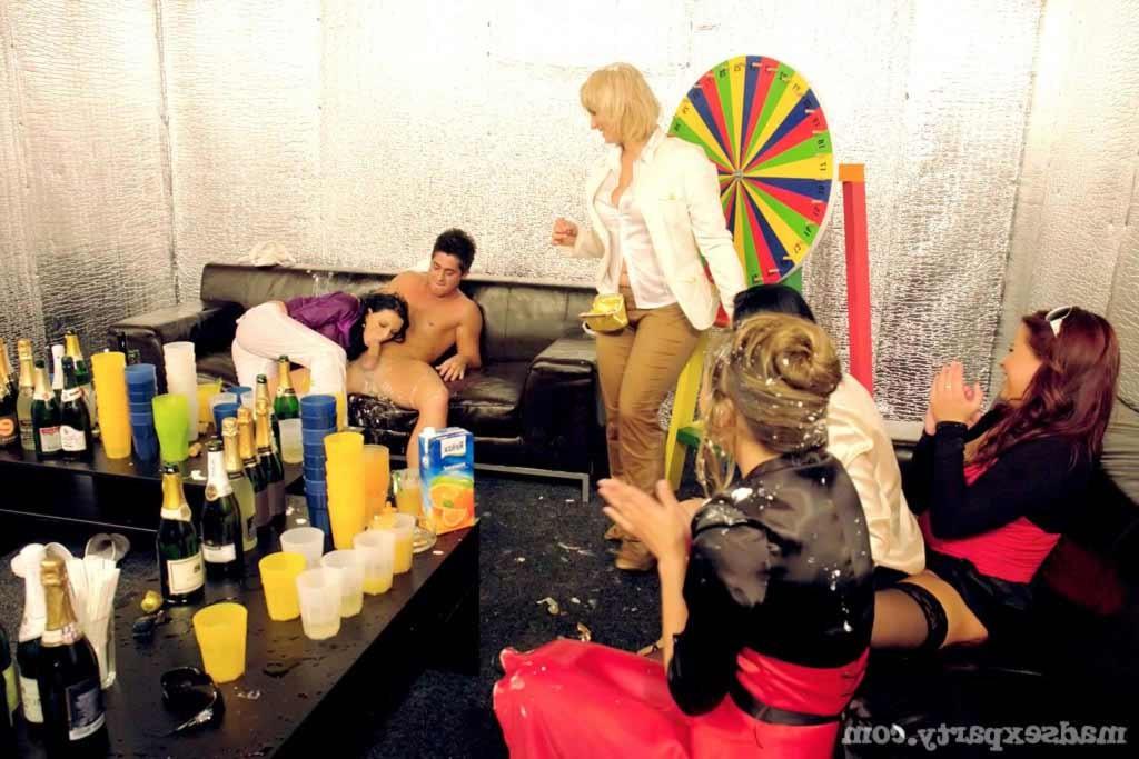 15P Hardcore wet and messy group sex with nasty sluts fucking